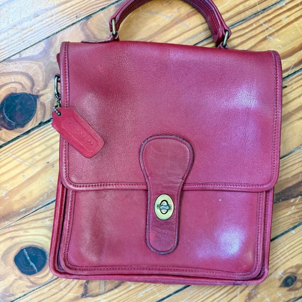 Coach vintage station red crossbody satchel - Picture 1 of 8